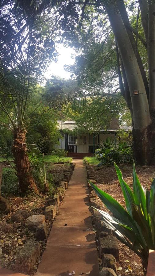 The Cottage-Place Of Grace 2Bdrm And Loft Bed All 4U At Usd58 ไนโรบี ภายนอก รูปภาพ